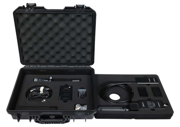 Wide Range<br />
<br />
When testing high voltage or high power circuits, the ODP6000B series optical isolation probe can test a wide range of voltage signals from millivolts to kilovolts without sacrificing the signal-to-noise ratio by matching different attenuators. It has excellent adaptability and provides an efficient solution for wide bandgap semiconductor circuit testing.