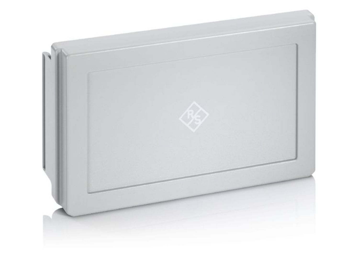 Rohde & Schwarz MXO 3 Front cover